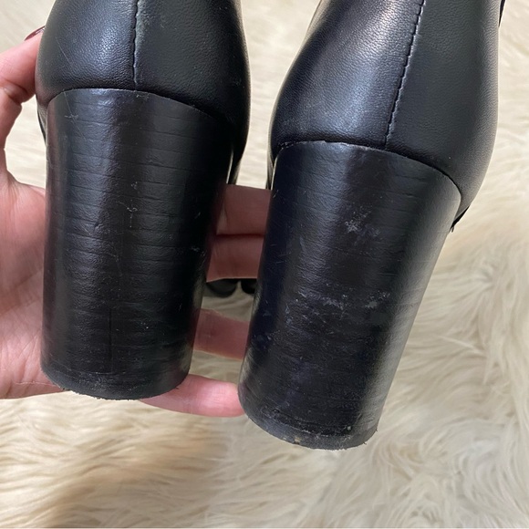 ASOS Design Black Leather Heeled Boots Almond Toe Minimalist Ankle Booties - Picture 11 of 11